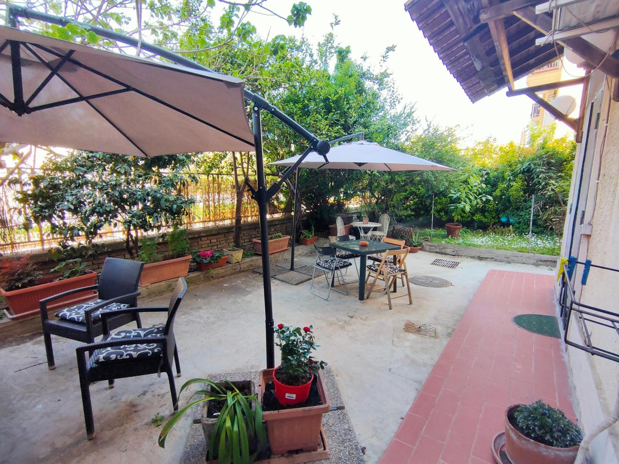 Bibbi'S Garden Lägenhet Rom Exteriör bild
